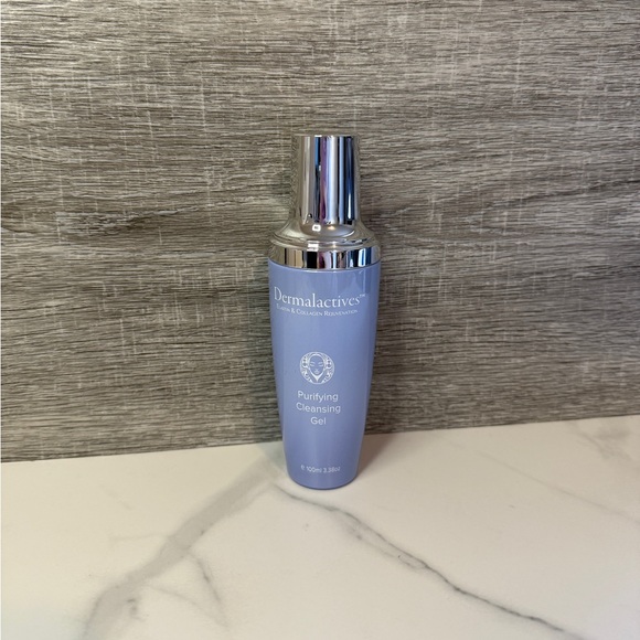 Dermalactives Purifying Cleansing Gel - Picture 1 of 5